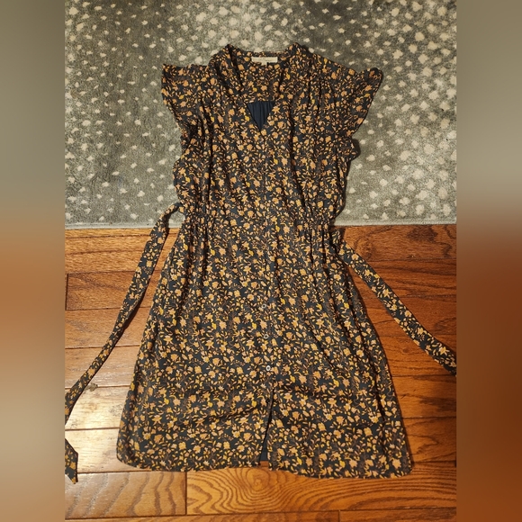 Les Serein Dresses & Skirts - Floral Dress